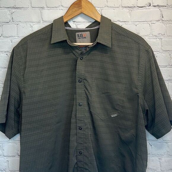 511 Tactical Mens Green Vented Fishing Snap Closure Shirt size L Large LOOK - Picture 2 of 15